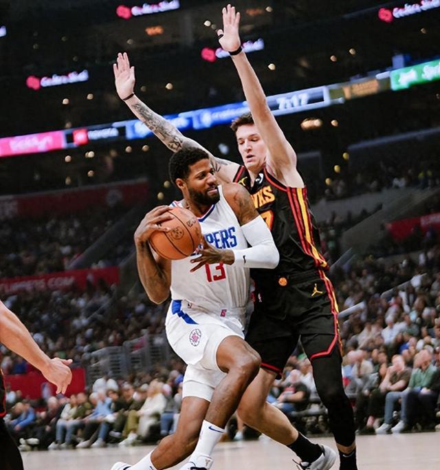 乐鱼体育APP-包含穆雷连续十二场比赛得分超过最后时刻胜出，快船不断突破！上演精彩一战的词条-乐鱼体育APP